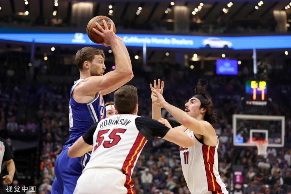 顶级联赛中 顶级联赛中