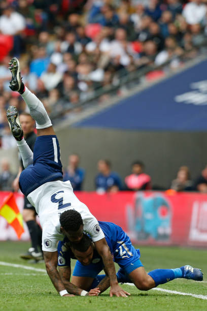 为后防伤病 为后防伤病