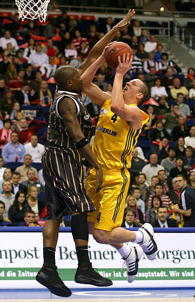 表现并未能 表现并未能